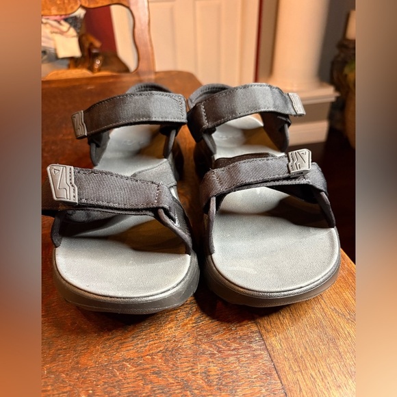 NWOT Teva Zymic Men’s Sandals Black Size 7 - Lightweight Sport Hiking main image 5